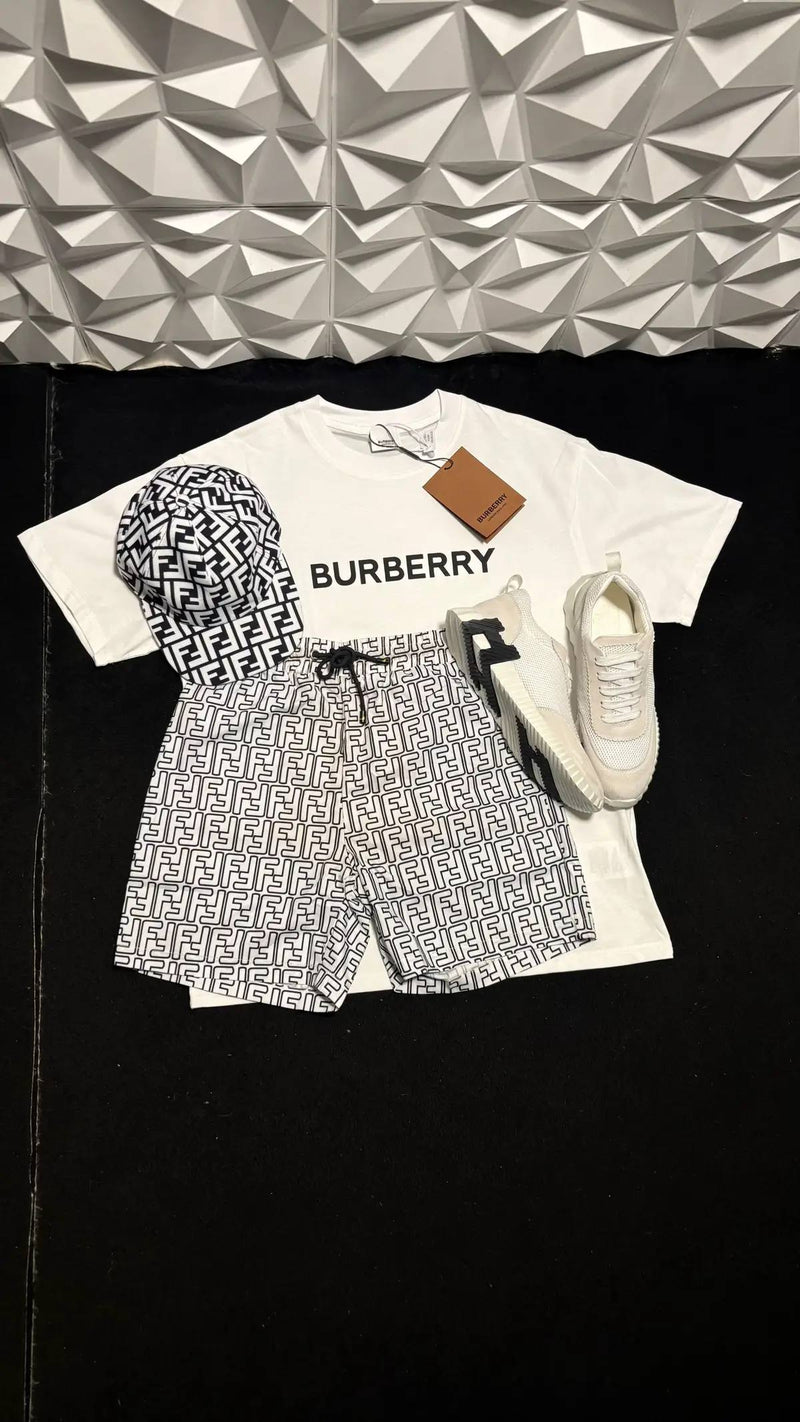 Ensemble Burberry / Fendi complet